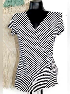 Cach’e Size M Deep V Neckline Black & White Striped Cap Sleeves wrap style